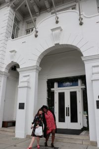 Students pose in Mobile